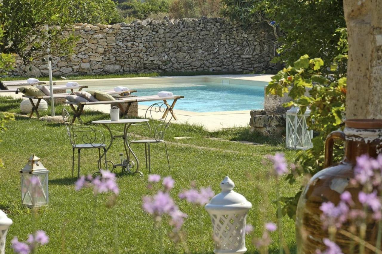 Masseria Li Capperi Bed & Breakfast Alezio Exterior photo