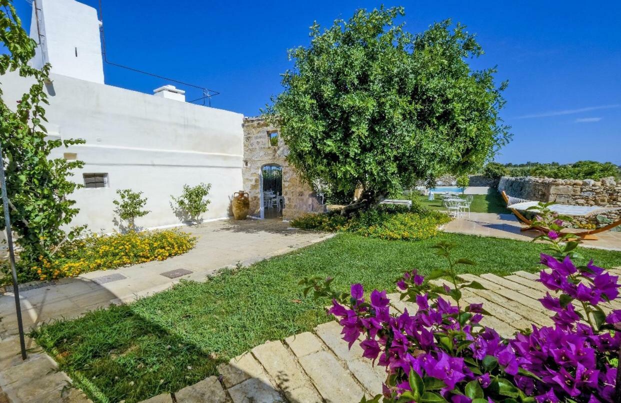 Masseria Li Capperi Bed & Breakfast Alezio Exterior photo